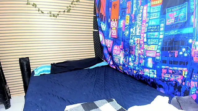 Snapshot of rosse_2504 chatting on March 2025 01:12:01 PM rosse 2504 online show from March 2025 01:12:01 PM