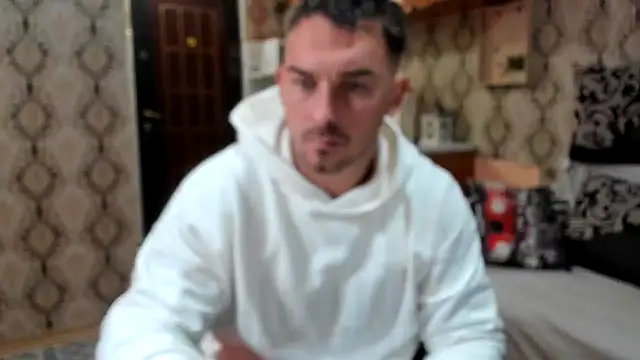 Snapshot of Jonmusclemaster chatting on October 2025 07:54:01 PM Jonmusclemaster online show from October 2025 07:54:01 PM