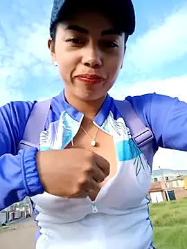  andrea30 online show from February 2025 12:39:02 PM