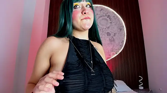 Snapshot of LailaCatt chatting on March 2026 02:07:02 AM LailaCatt online show from March 2026 02:07:02 AM