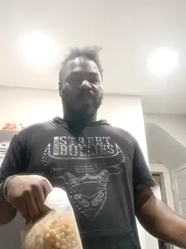 Snapshot of MRHANDSOME3800 chatting on February 2026 02:39:02 AM MRHANDSOME3800 online show from February 2026 02:39:02 AM