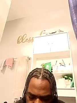 Snapshot of MRHANDSOME3800 chatting on February 2026 12:50:02 AM MRHANDSOME3800 online show from February 2026 12:50:02 AM