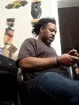 Snapshot of MRHANDSOME3800 chatting on March 2026 11:43:01 PM MRHANDSOME3800 online show from March 2026 11:43:01 PM