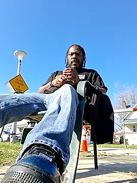 Snapshot of MRHANDSOME3800 chatting on March 2026 08:24:01 PM MRHANDSOME3800 online show from March 2026 08:24:01 PM