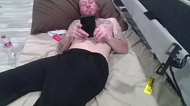 Snapshot of deepinnnnn chatting on February 2025 02:40:02 AM deepinnnnn online show from February 2025 02:40:02 AM