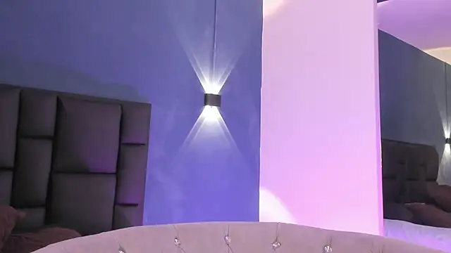 Snapshot of MikaelSlow chatting on February 2026 04:00:01 AM MikaelSlow online show from February 2026 04:00:01 AM