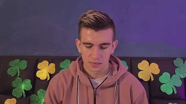 Snapshot of MikaelSlow chatting on March 2026 03:53:02 AM MikaelSlow online show from March 2026 03:53:02 AM