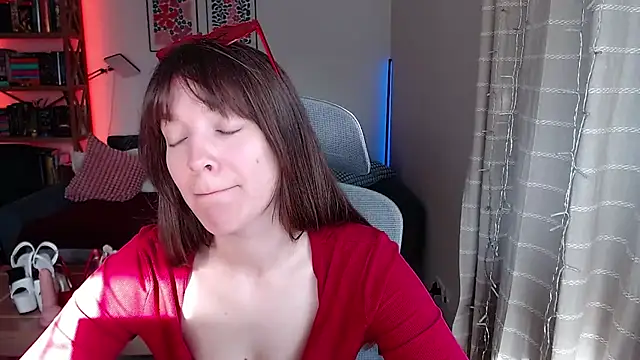 Snapshot of kenzie_x chatting on March 2026 07:56:01 AM kenzie x online show from March 2026 07:56:01 AM