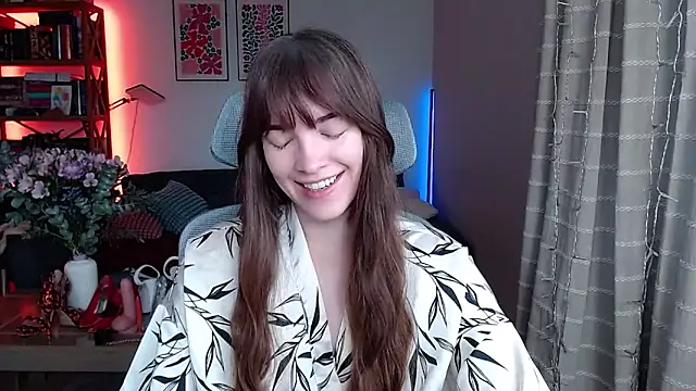 Snapshot of kenzie_x chatting on April 2026 06:19:01 AM kenzie x online show from April 2026 06:19:01 AM