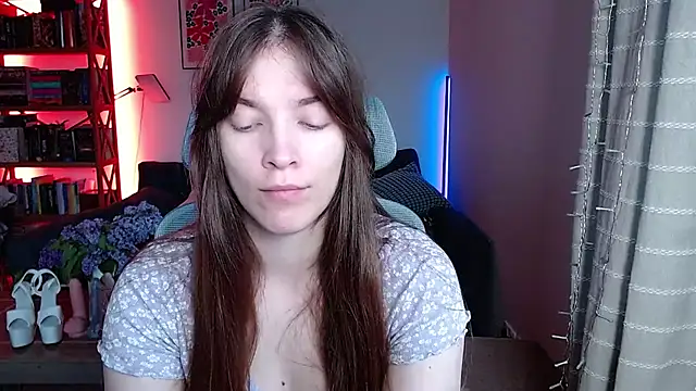 Snapshot of kenzie_x chatting on May 2026 06:19:02 AM kenzie x online show from May 2026 06:19:02 AM