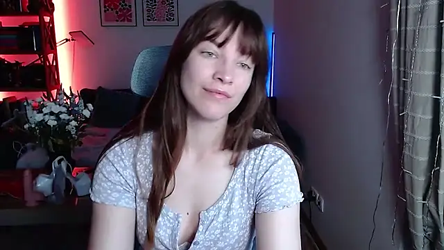 Snapshot of kenzie_x chatting on June 2026 04:26:02 AM kenzie x online show from June 2026 04:26:02 AM