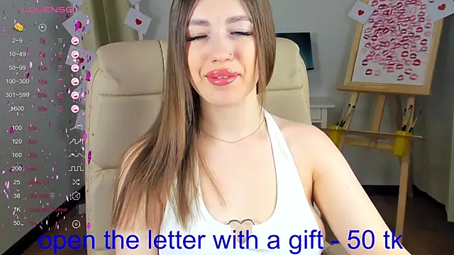 Diana twerk online show from February 2025 08:44:01 AM