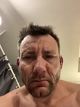 Snapshot of laputedudoc chatting on December 2025 05:46:01 AM laputedudoc online show from December 2025 05:46:01 AM