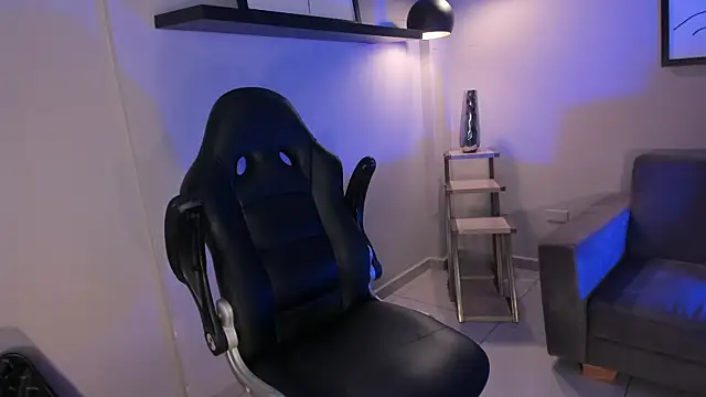 DonnaStonne online show from January 2025 07:17:02 PM