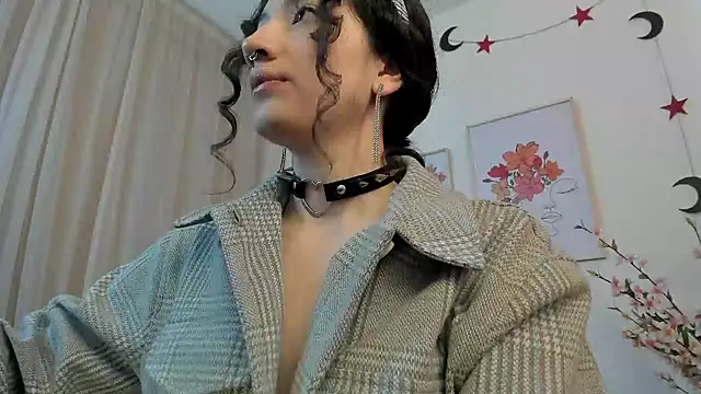 Snapshot of Tanya_WorldBondage chatting on January 2025 12:18:01 PM Tanya WorldBondage online show from January 2025 12:18:01 PM