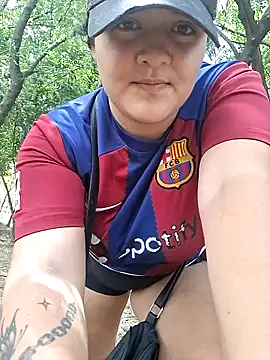 Liancy online show from September 2025 06:02:02 PM