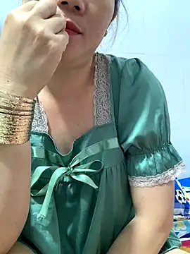 Baby-bigtits online show from December 2025 11:40:02 AM