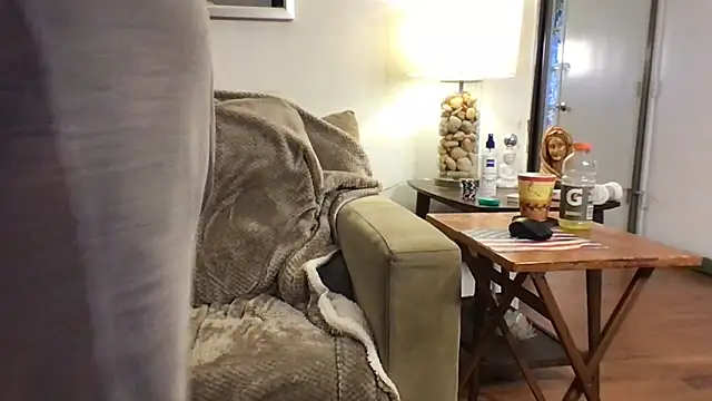 Snapshot of Rock_Pierce chatting on September 2025 08:11:02 PM Rock Pierce online show from September 2025 08:11:02 PM