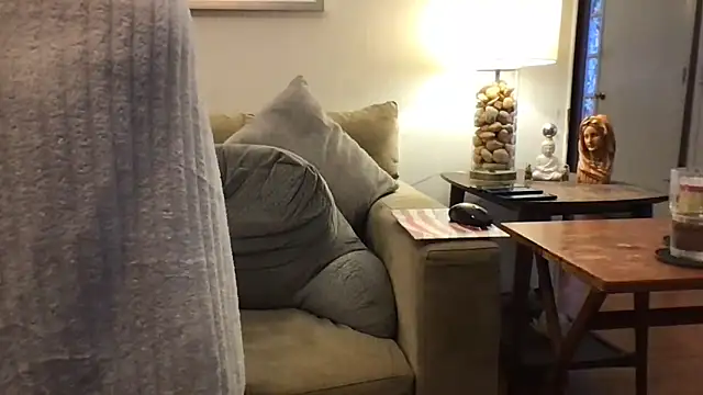 Snapshot of Rock_Pierce chatting on October 2025 04:05:02 PM Rock Pierce online show from October 2025 04:05:02 PM