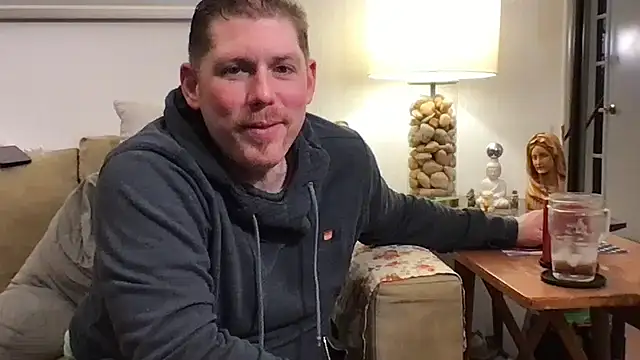 Snapshot of Rock_Pierce chatting on October 2025 11:40:02 PM Rock Pierce online show from October 2025 11:40:02 PM