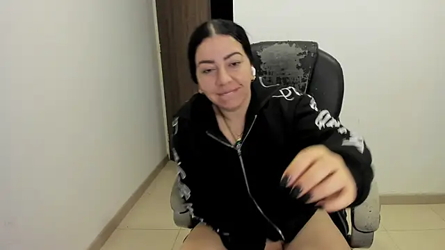 Im coco online show from May 2026 11:32:01 PM