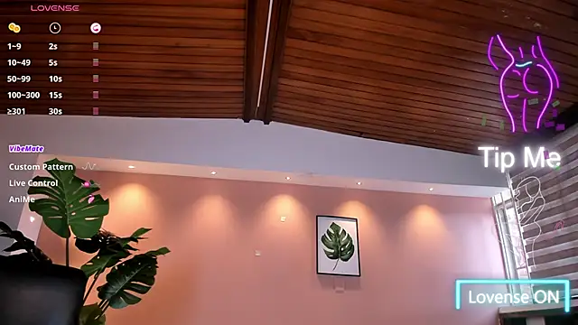 IsabellaaJoness online show from February 2025 06:49:02 PM