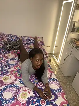 CoralHarrinson online show from October 2025 01:48:02 AM