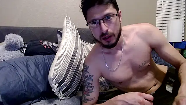 psil0cyb0rg online show from April 2026 06:14:01 AM