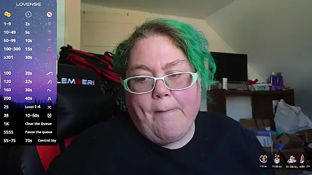 Snapshot of EmberCum chatting on October 2025 05:13:02 PM EmberCum online show from October 2025 05:13:02 PM