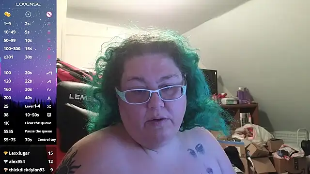 Snapshot of EmberCum chatting on October 2025 08:58:02 AM EmberCum online show from October 2025 08:58:02 AM