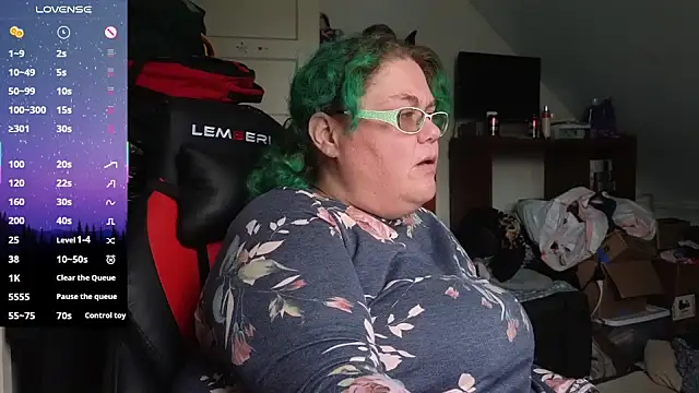 Snapshot of EmberCum chatting on October 2025 05:08:02 PM EmberCum online show from October 2025 05:08:02 PM