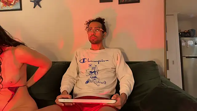 Redfloweer1 online show from June 2026 04:16:02 PM