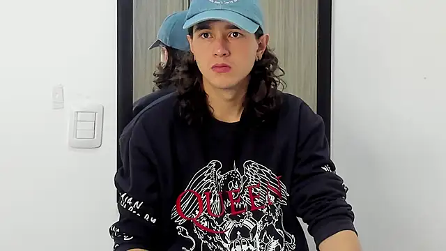 Snapshot of alex_connorr chatting on January 2025 02:58:01 PM alex connorr online show from January 2025 02:58:01 PM