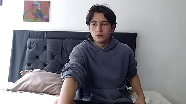 Snapshot of alex_connorr chatting on March 2025 03:24:02 PM alex connorr online show from March 2025 03:24:02 PM