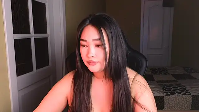 Erica Wayne online show from December 2024 07:52:02 PM