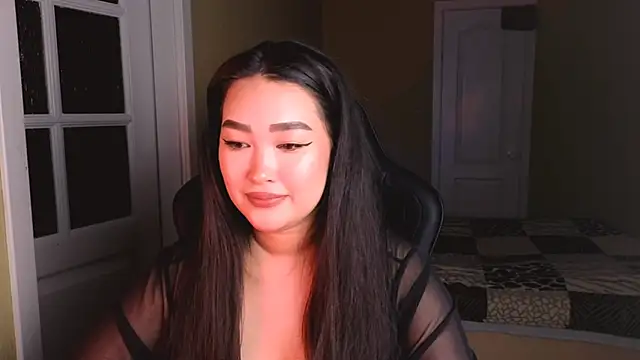 Erica Wayne online show from December 2024 02:57:02 PM