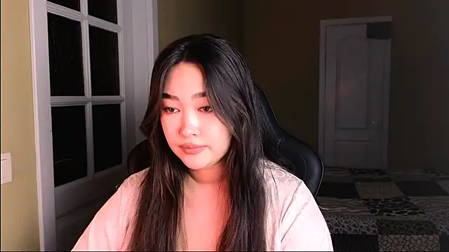 Erica Wayne online show from February 2025 11:49:02 AM