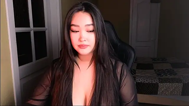 Erica Wayne online show from March 2025 12:36:02 PM