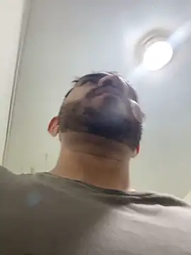 Snapshot of luisfer_98 chatting on April 2026 05:58:02 AM luisfer 98 online show from April 2026 05:58:02 AM