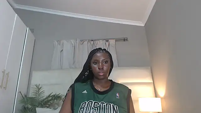 Snapshot of naughtyblackdolie chatting on April 2026 08:09:02 PM naughtyblackdolie online show from April 2026 08:09:02 PM