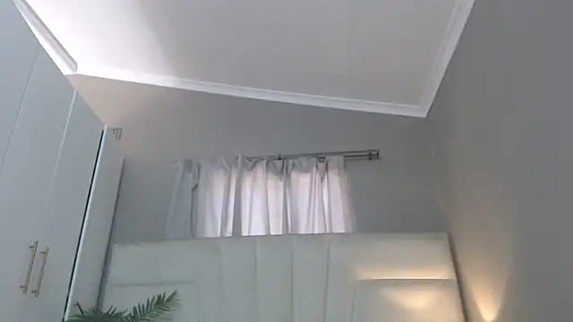 Snapshot of naughtyblackdolie chatting on April 2026 09:18:01 AM naughtyblackdolie online show from April 2026 09:18:01 AM