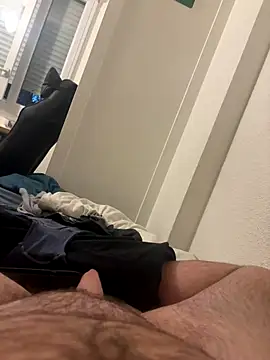 Snapshot of aquarium2345 chatting on November 2025 04:50:01 PM aquarium2345 online show from November 2025 04:50:01 PM