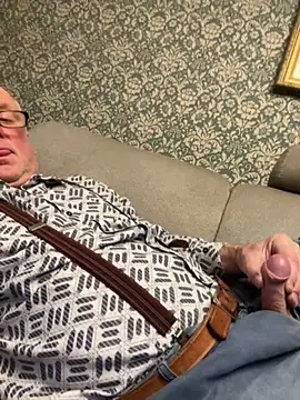 oldgayman online show from October 2025 04:53:02 AM