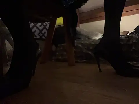 Snapshot of alexheels_boots chatting on March 2026 03:55:01 AM alexheels boots online show from March 2026 03:55:01 AM