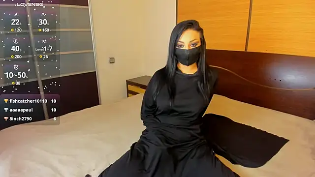 Snapshot of habibi_moon chatting on January 2025 06:13:02 AM habibi moon online show from January 2025 06:13:02 AM