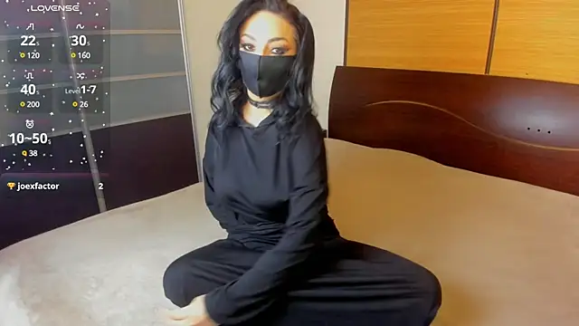 Snapshot of habibi_moon chatting on March 2025 02:25:01 AM habibi moon online show from March 2025 02:25:01 AM