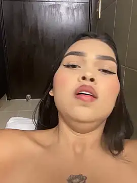 Snapshot of Daisy_20x_ chatting on November 2025 08:34:02 PM Daisy 20x online show from November 2025 08:34:02 PM