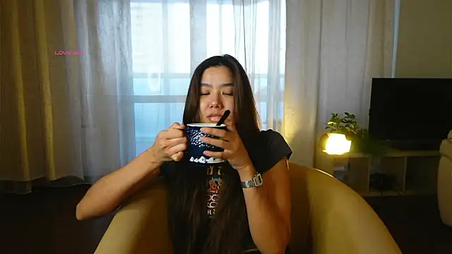 EmmaFisherf online show from March 2026 03:01:01 AM