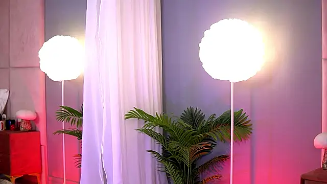 AlmaLuv online show from February 2026 05:02:02 AM