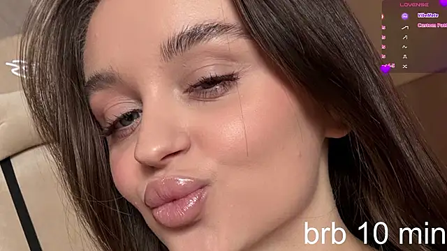 Snapshot of Katy_perry_ chatting on March 2026 02:18:01 AM Katy perry online show from March 2026 02:18:01 AM